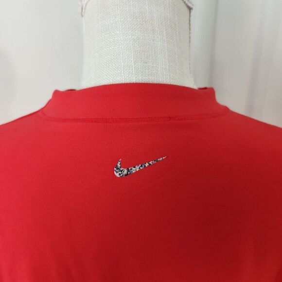 Nike Jacket Womens 1X Red Yoga Luxe Fitted Dry Fit Studio Practice Full Zip New - Picture 6 of 16